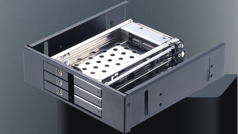 3 x 2.5寸光驱位硬盘盒---释放无限存储能量